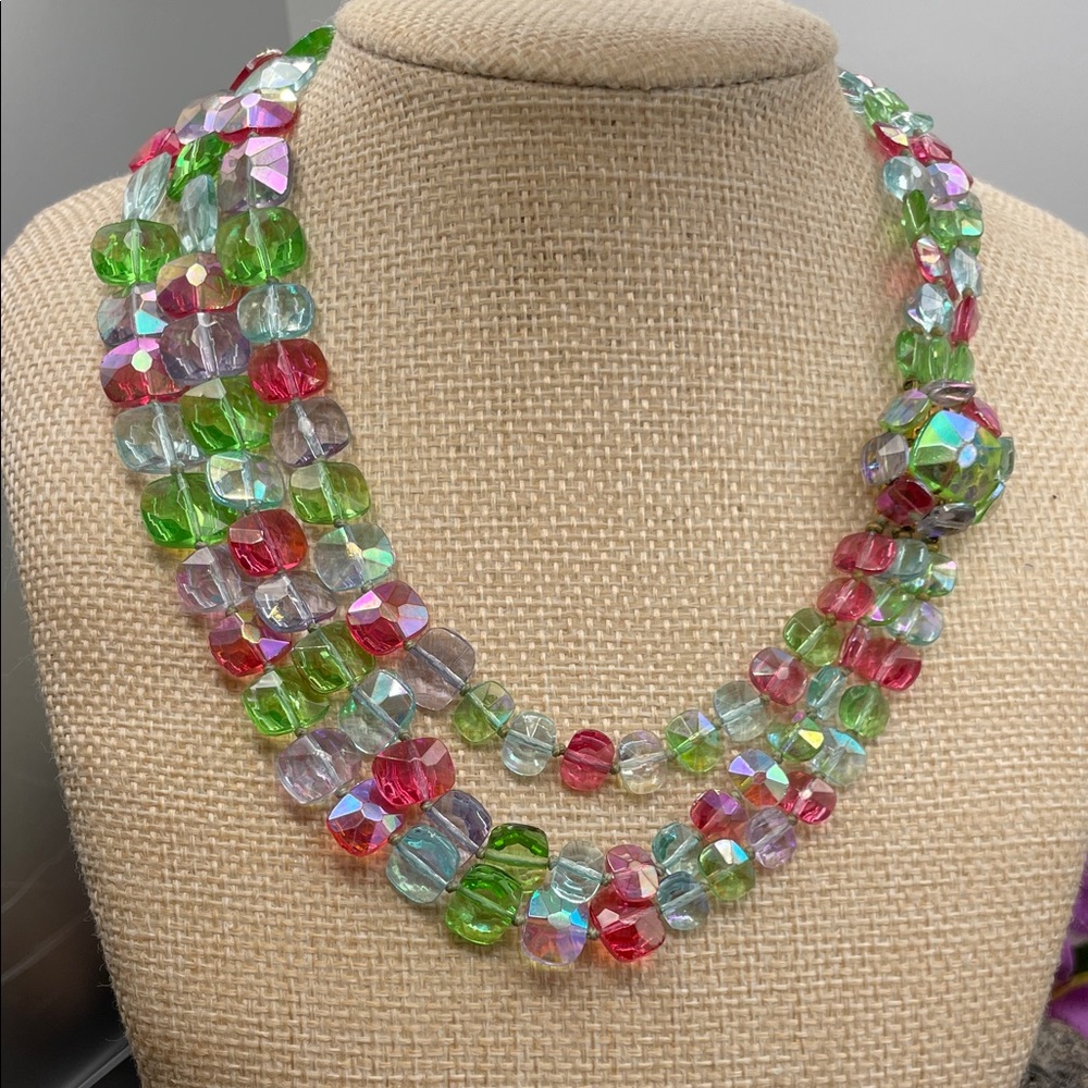 Vogue glass necklace vintage A31 🔥